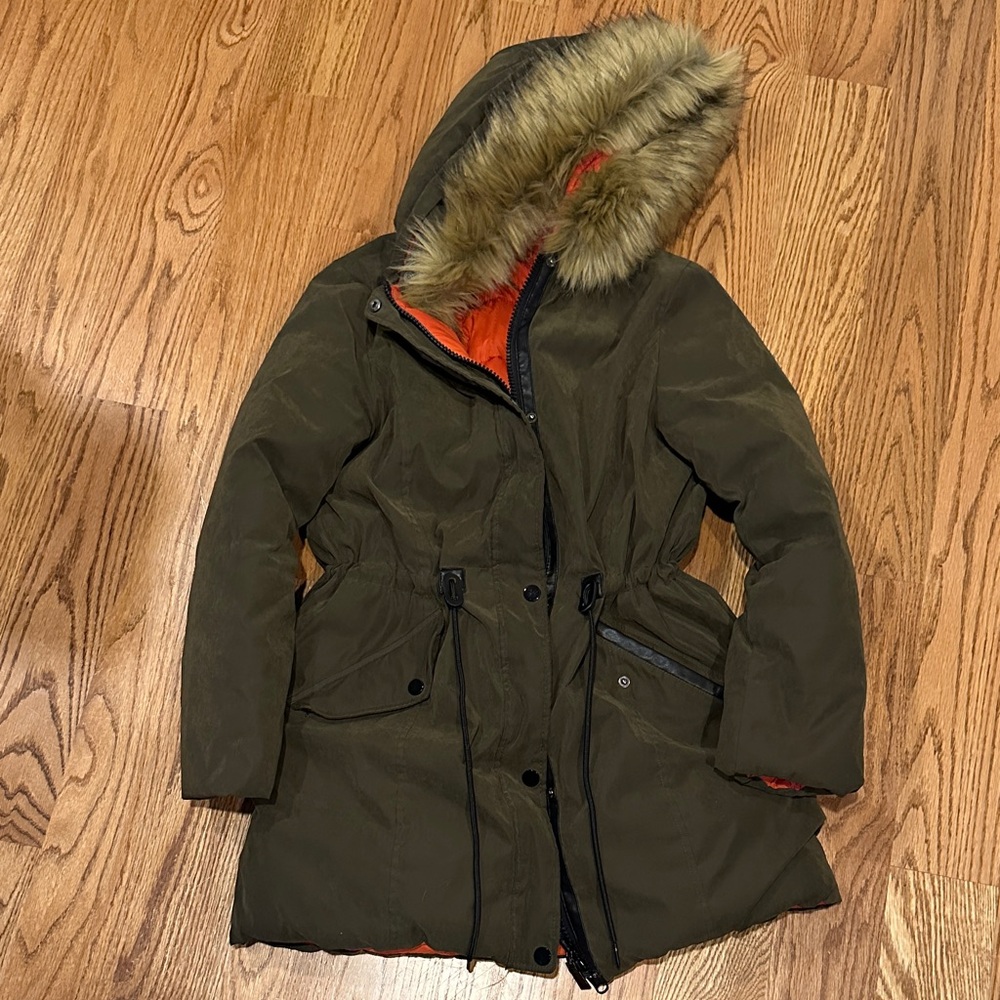 Lole brand Women’s Insulated Reversible Winter Puffy Jacket - size Small